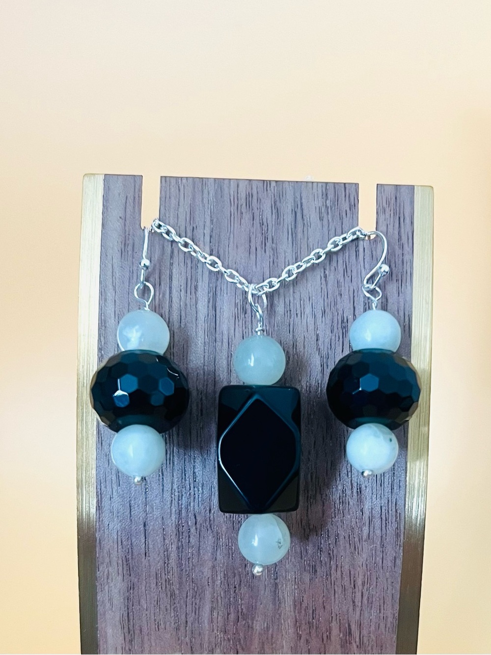 Silver plated Black Crystal and Green Jade Beaded Jewelry Set